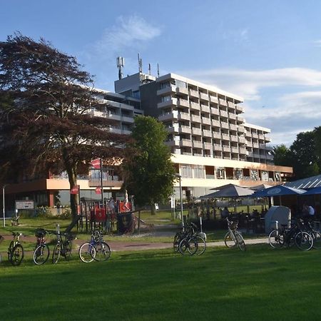 Fewo1846 Intermar - Kajuete Foerdeblick - Familienfreundliches Studioapartment Mit Balkon Und Meerblick Gluecksburg Exterior photo